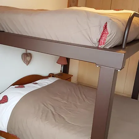 2 Pieces, 5 Pers, Au Centre De Avec Balcon, Parking Et Connexion Wifi - Fr-1-676-13 Apartment *