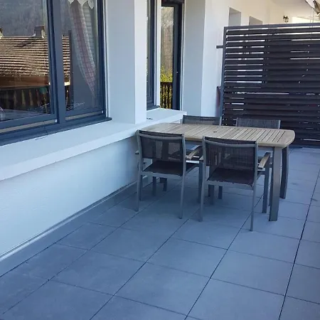 2 Pieces, 5 Pers, Au Centre De Avec Balcon, Parking Et Connexion Wifi - Fr-1-676-13 Chatel